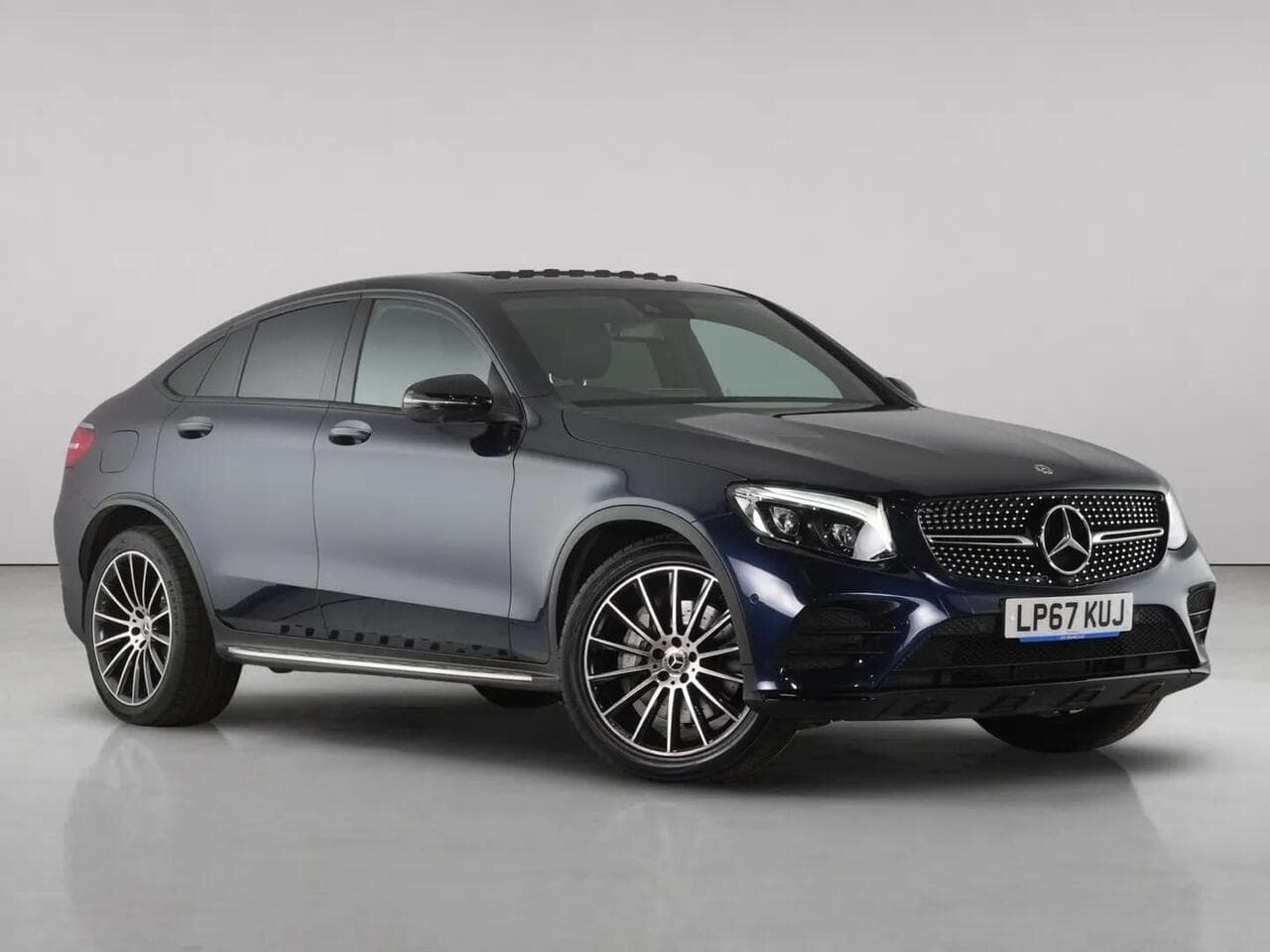 Mercedes-Benz GLC - Mercedes-Benz GLC 3.0 GLC350d V6 AMG Line (Premium Plus) Coupe 5dr Diesel G-Tronic 4MATIC Euro 6 (s/s) (258 ps)