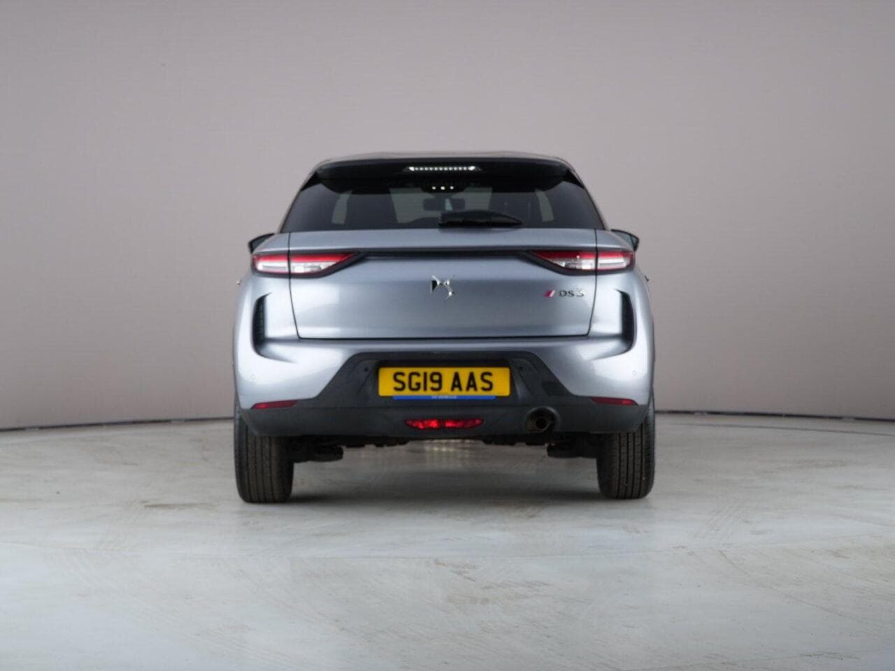 DS AUTOMOBILES DS 3 CROSSBACK thumbnail Rear