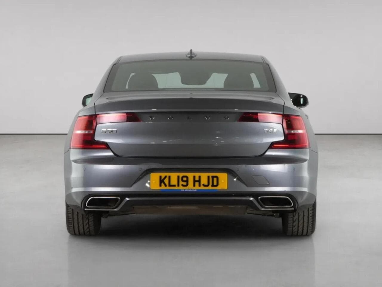 Volvo S90 thumbnail Rear