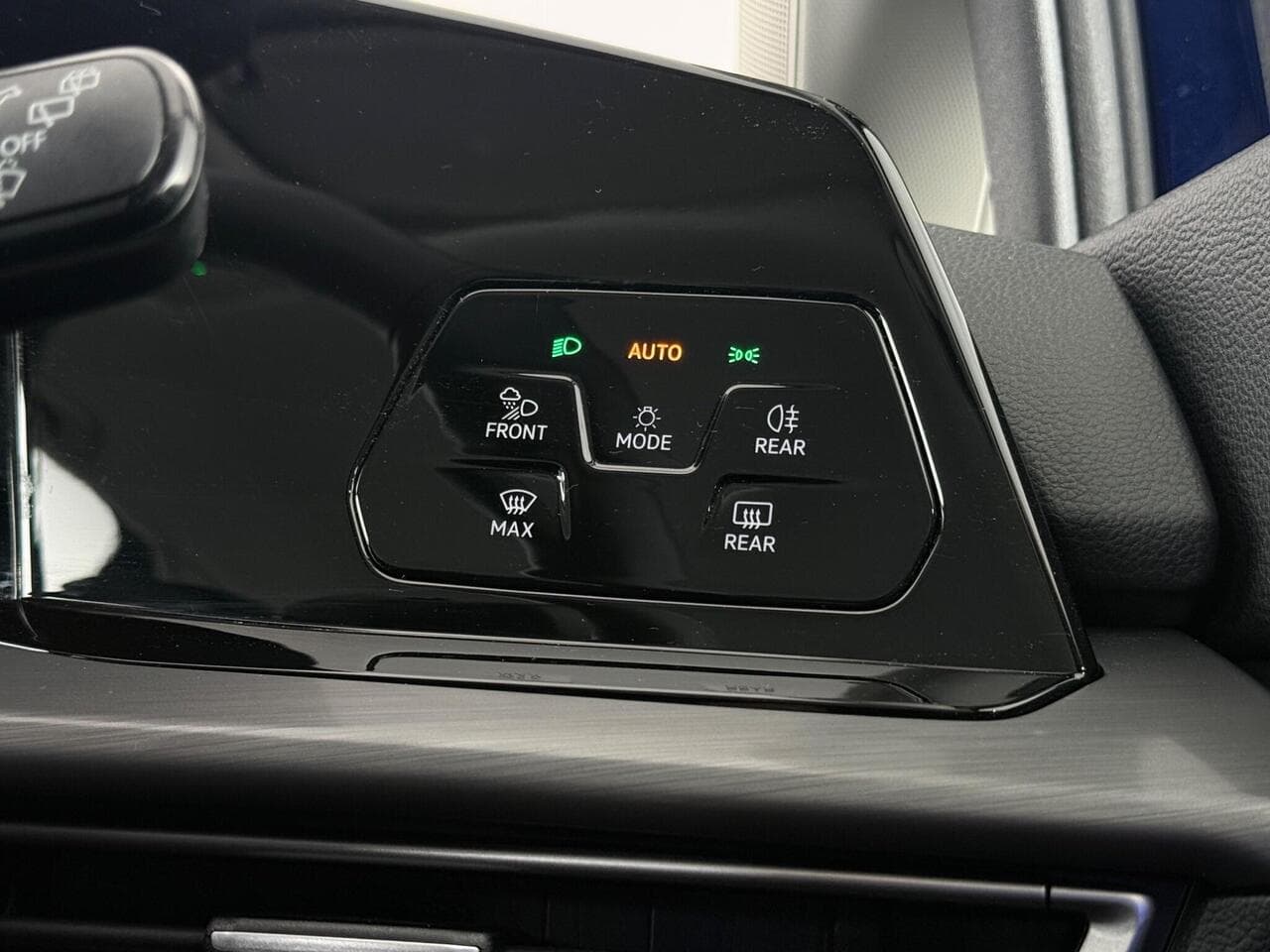 Volkswagen Golf thumbnail Misc Controls