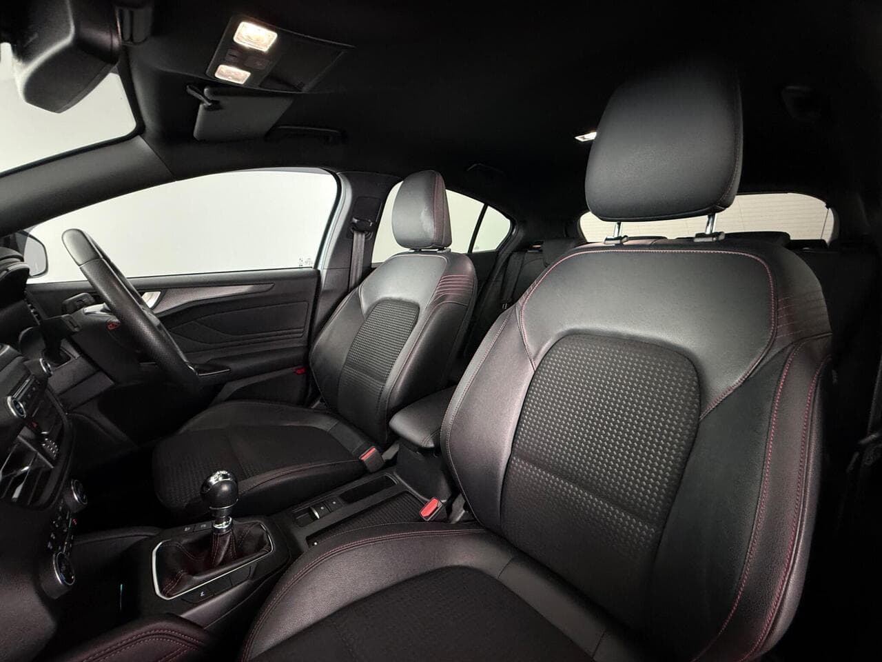 Ford Focus thumbnail Seat Front Passenger