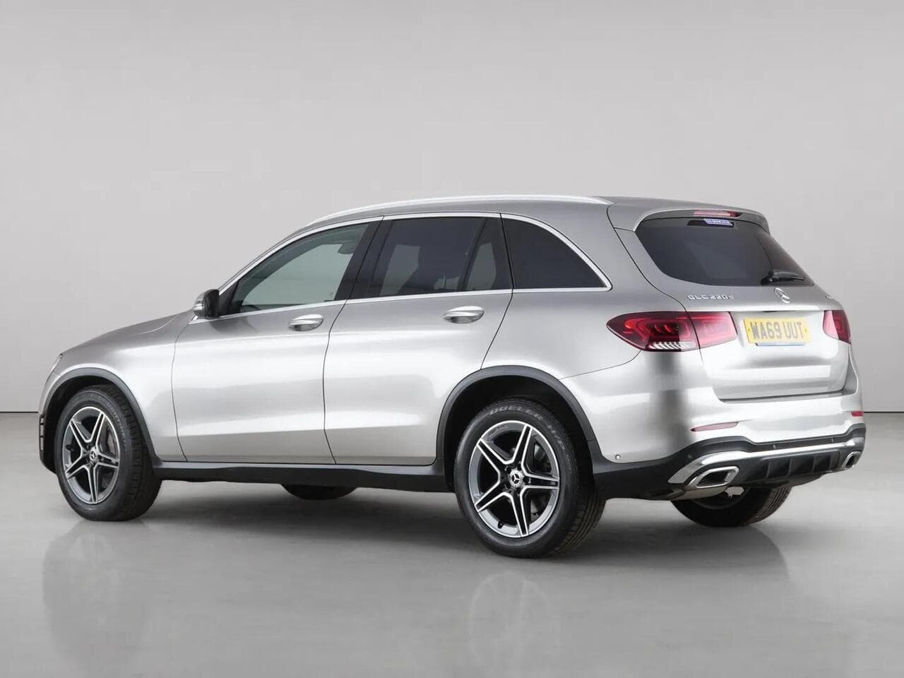 Mercedes-Benz GLC thumbnail Rear Left