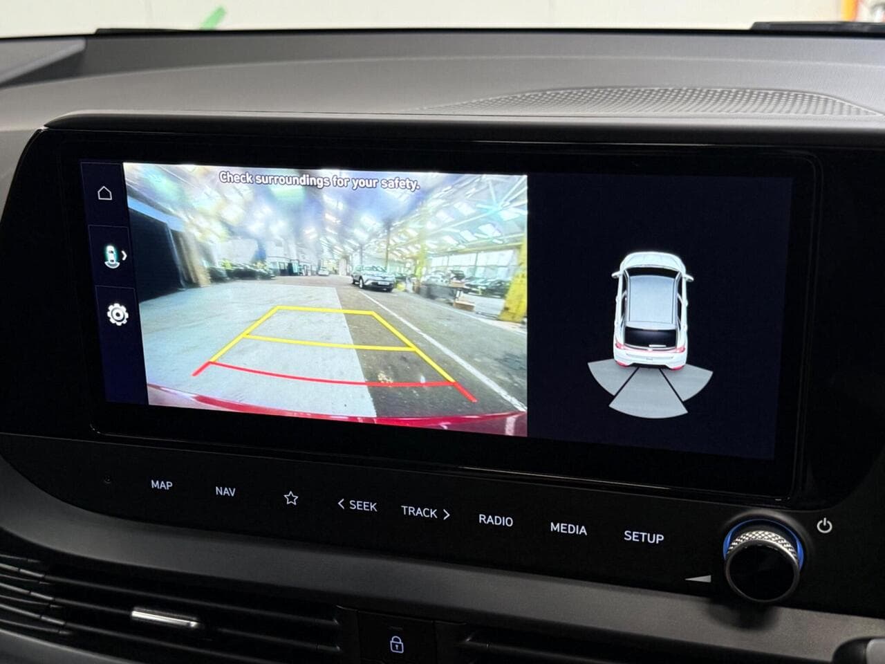 Hyundai i20 thumbnail Infotainment System