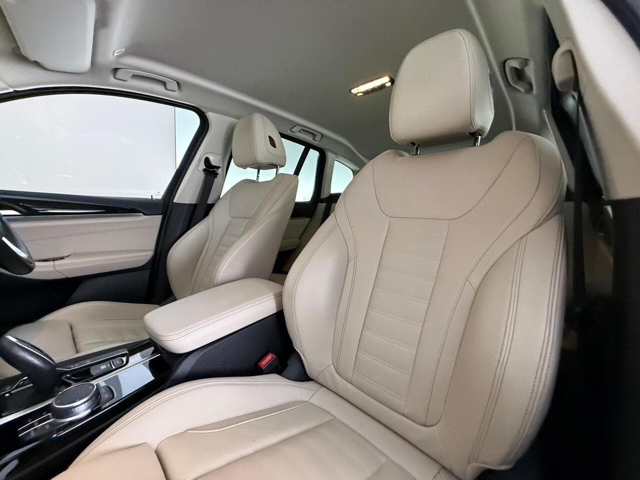 BMW X3 thumbnail Seat Front Passenger