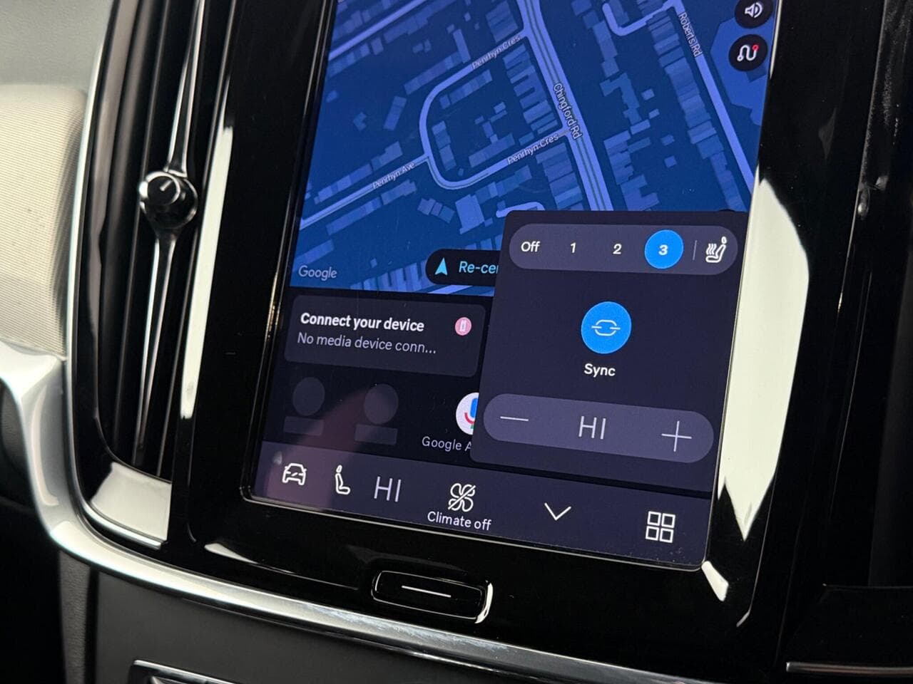 Volvo V90 thumbnail Infotainment System