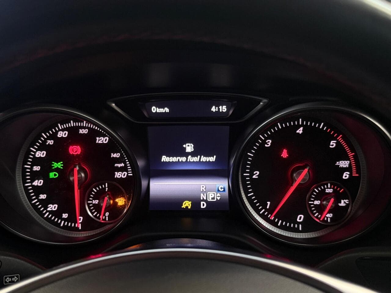 Mercedes-Benz CLA thumbnail Driver Instruments