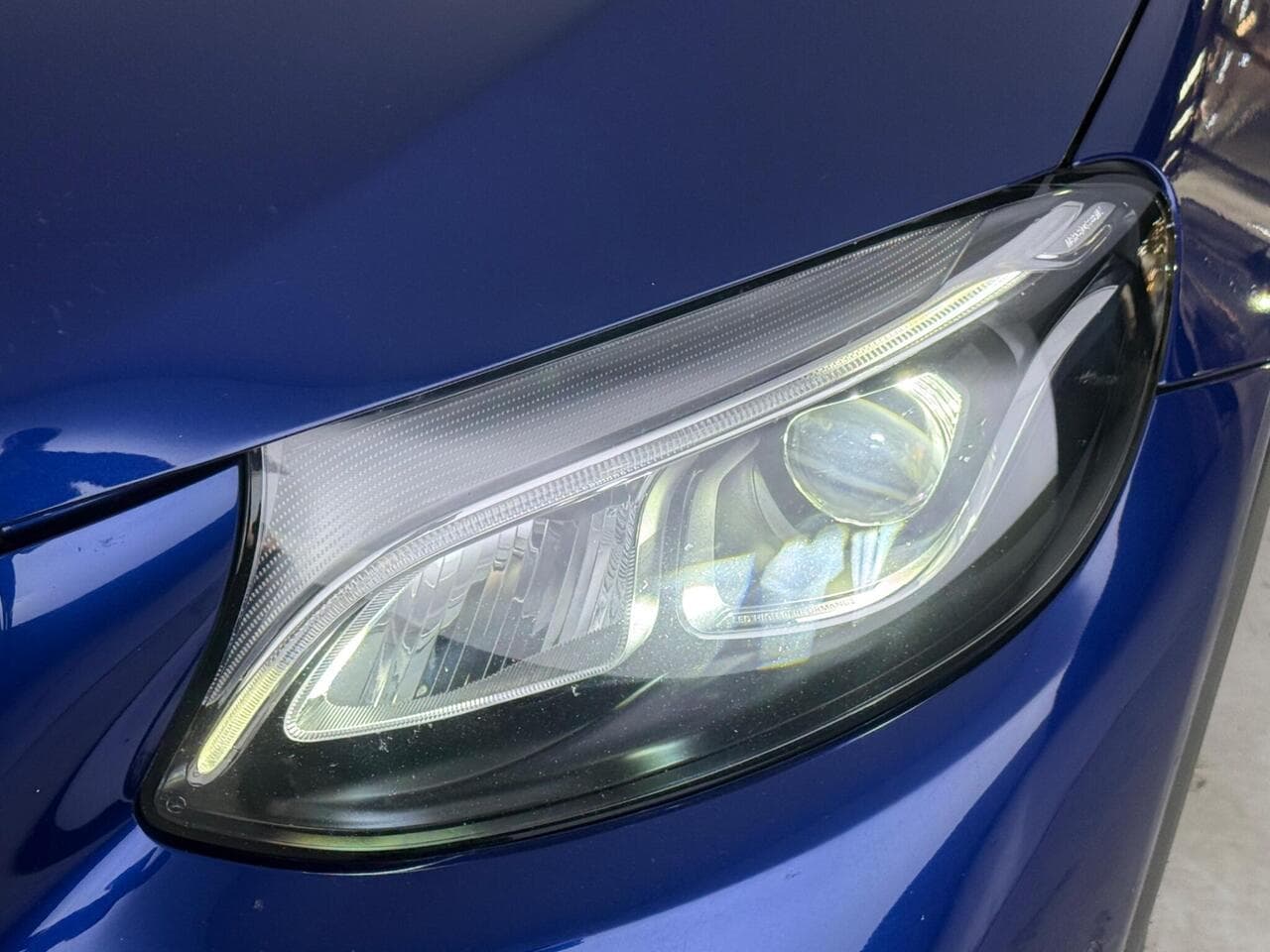 Mercedes-Benz GLC thumbnail Lights Front