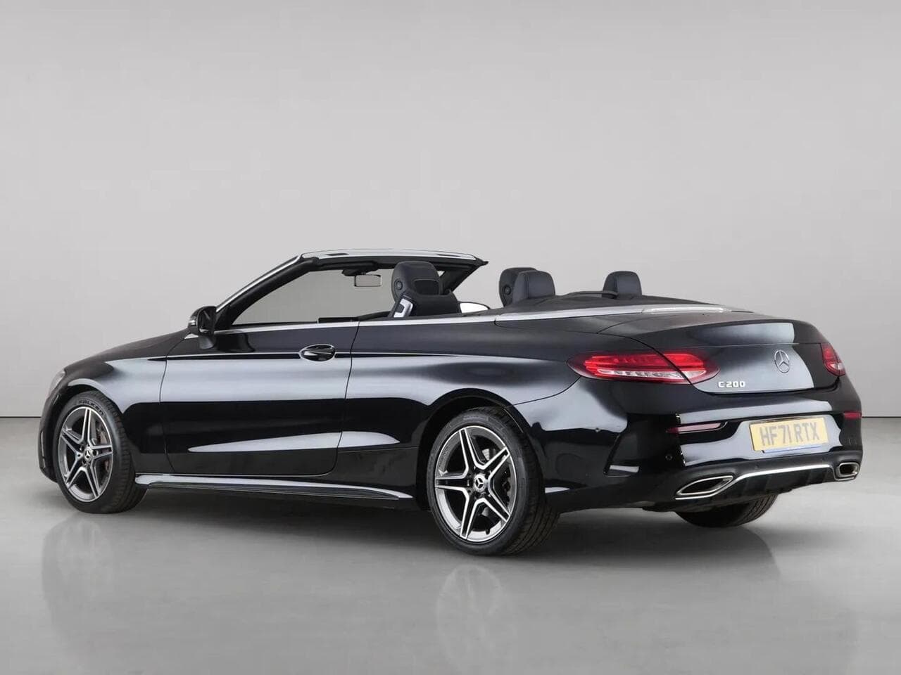 Mercedes-Benz C Class thumbnail Rear Left