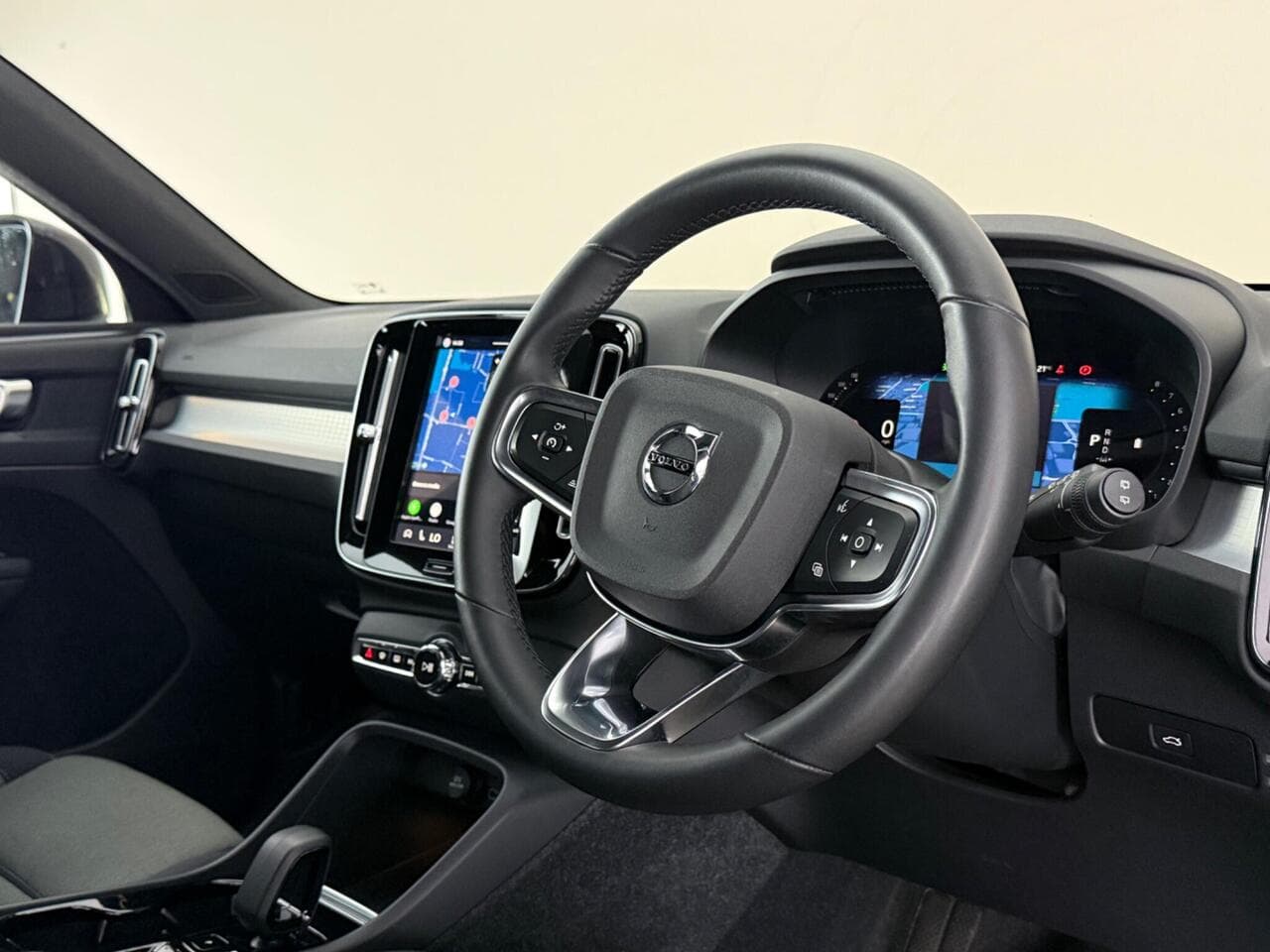Volvo XC40 thumbnail Interior Front