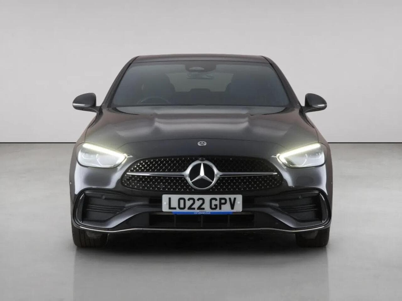Mercedes-Benz C Class thumbnail Front