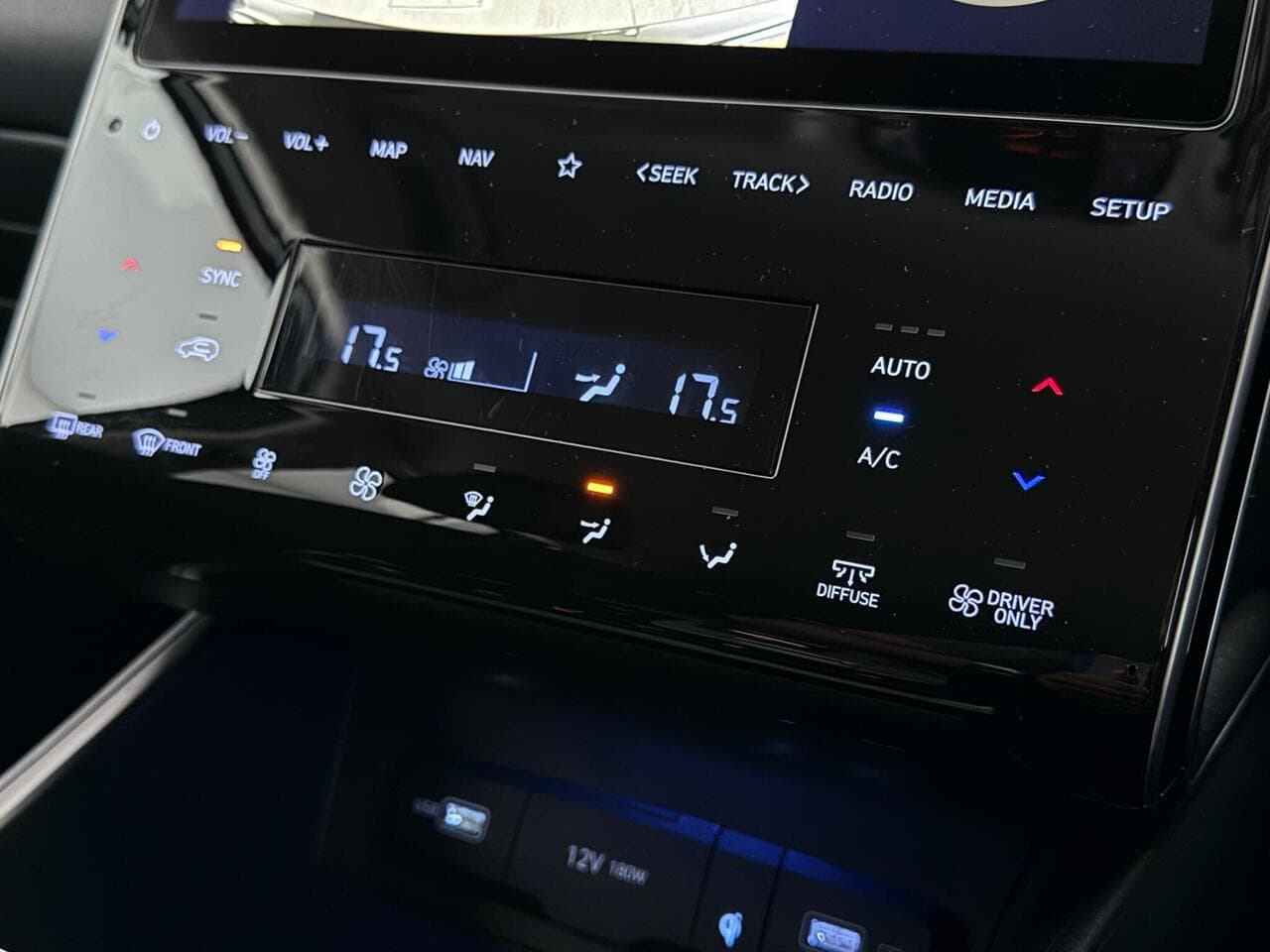 Hyundai TUCSON thumbnail Infotainment System
