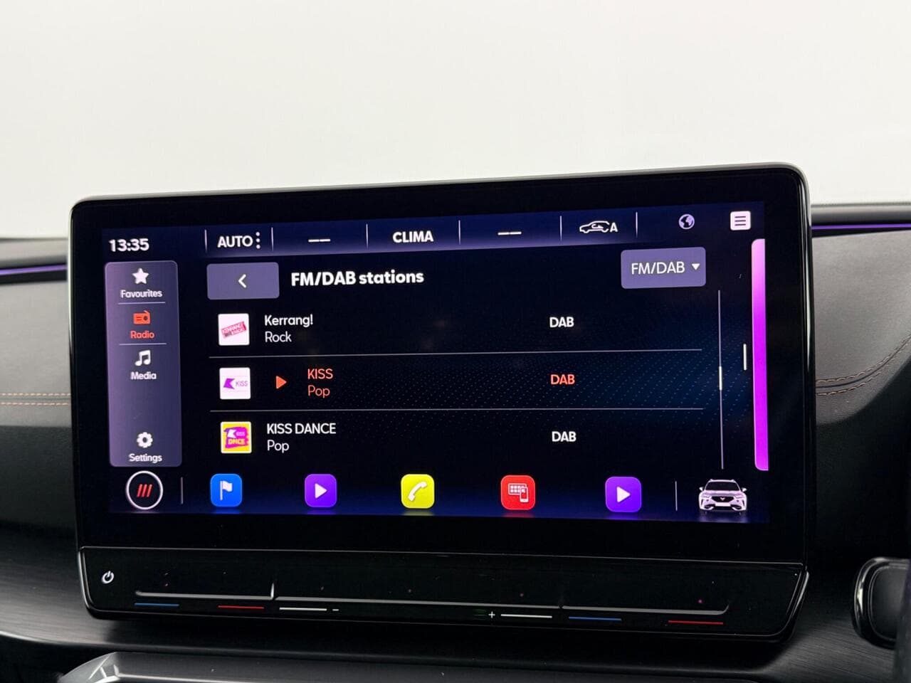 CUPRA Formentor thumbnail Infotainment System