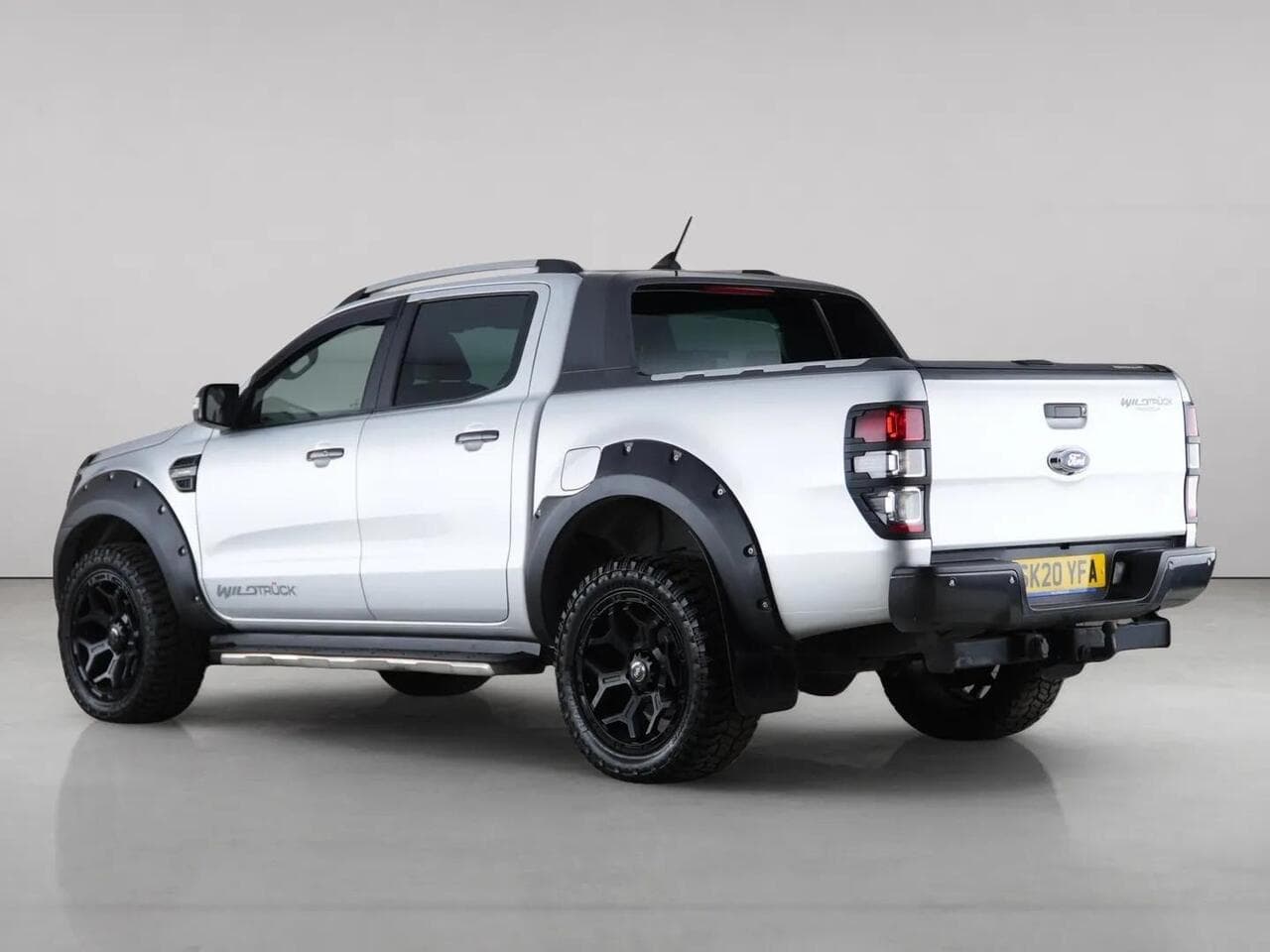 Ford Ranger thumbnail Rear Left