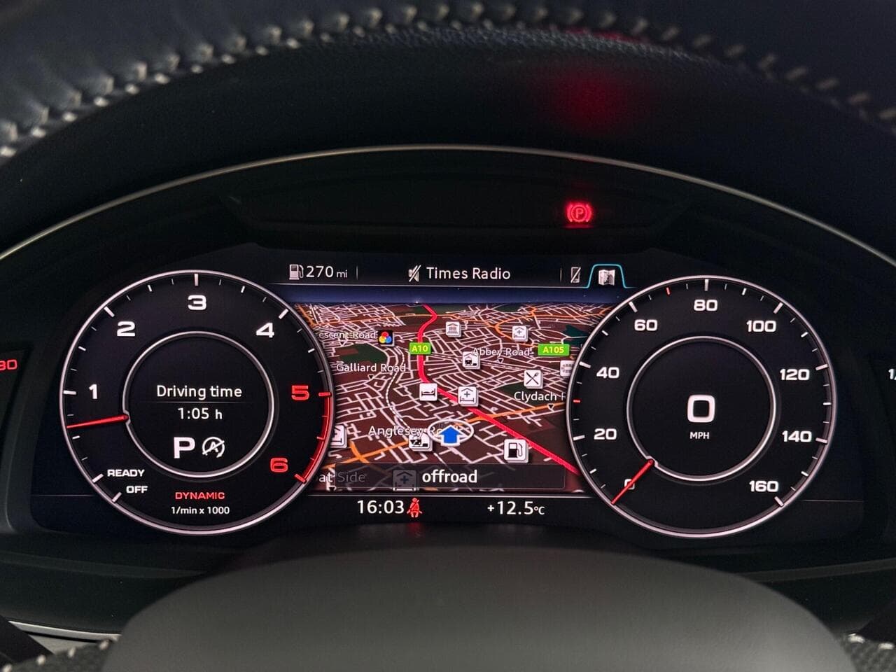 Audi Q7 thumbnail Driver Instruments