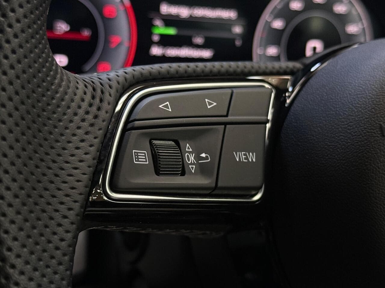 Audi A5 thumbnail Misc Controls
