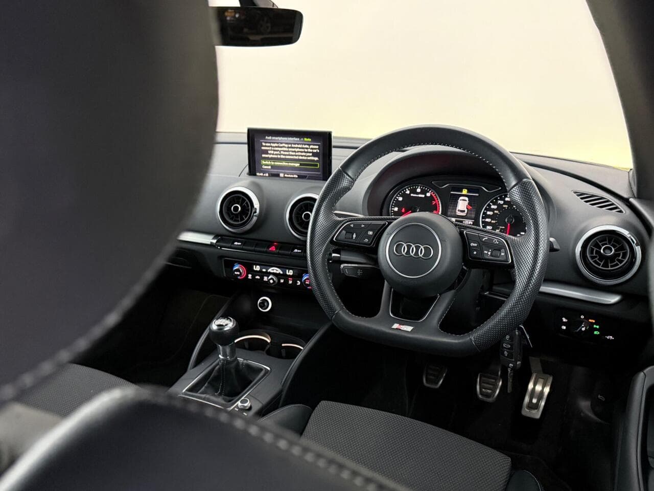 Audi A3 thumbnail Interior Front