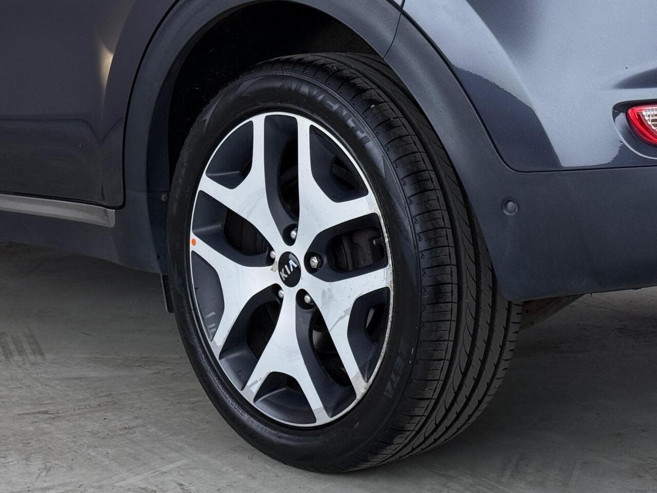 Kia Sportage thumbnail Wheel