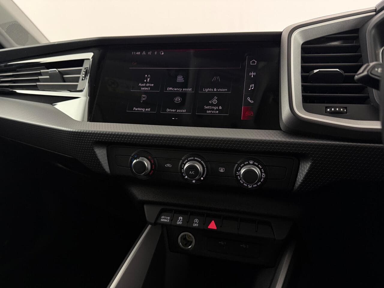 Audi A1 thumbnail Infotainment System