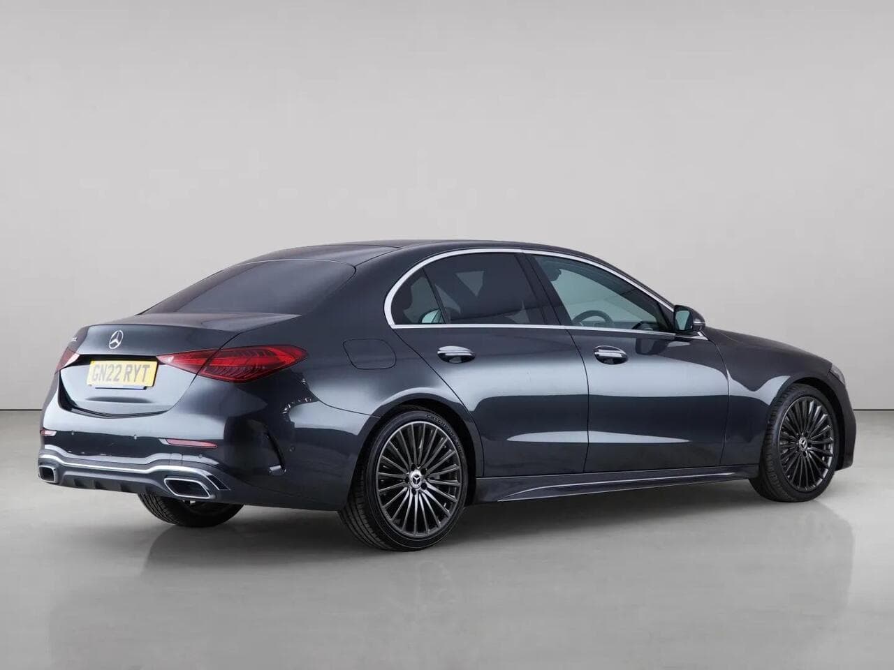 Mercedes-Benz C Class thumbnail Rear Right