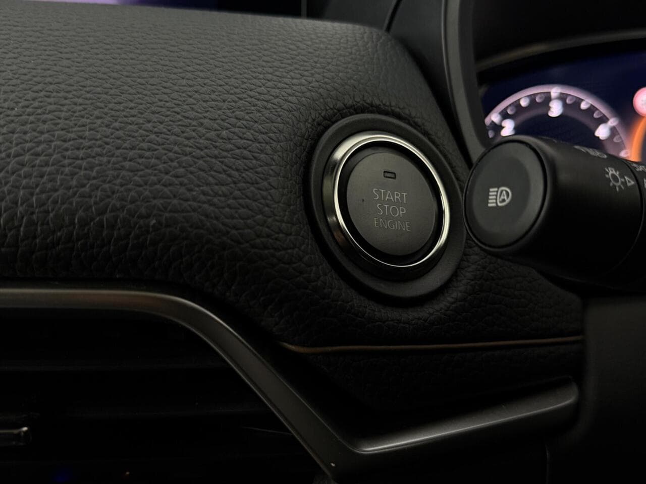 Mazda CX-60 thumbnail Misc Controls