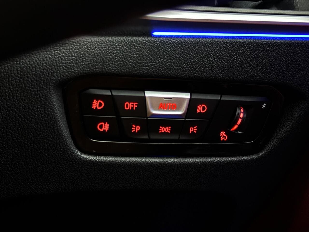 BMW 4 Series thumbnail Misc Controls