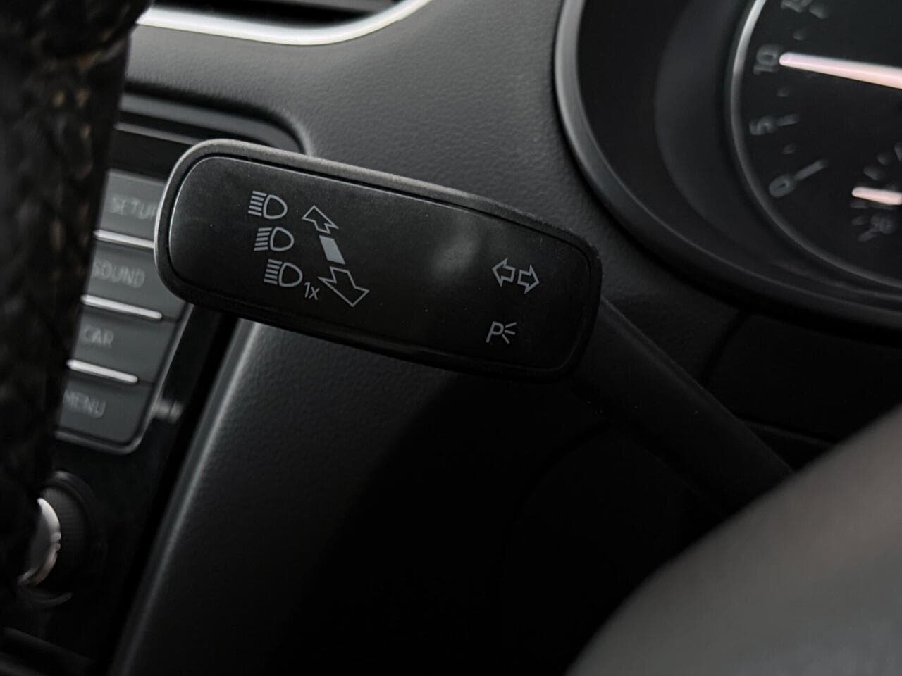Skoda Octavia thumbnail Misc Controls