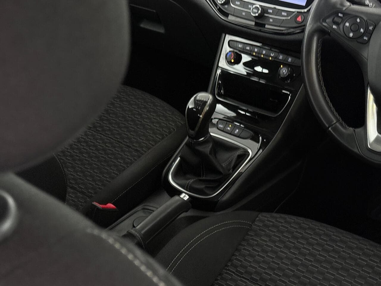 Vauxhall Astra thumbnail Interior Front