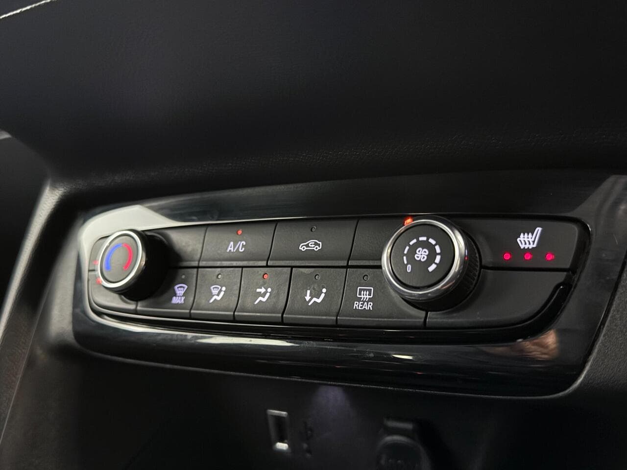Vauxhall Corsa thumbnail Misc Controls
