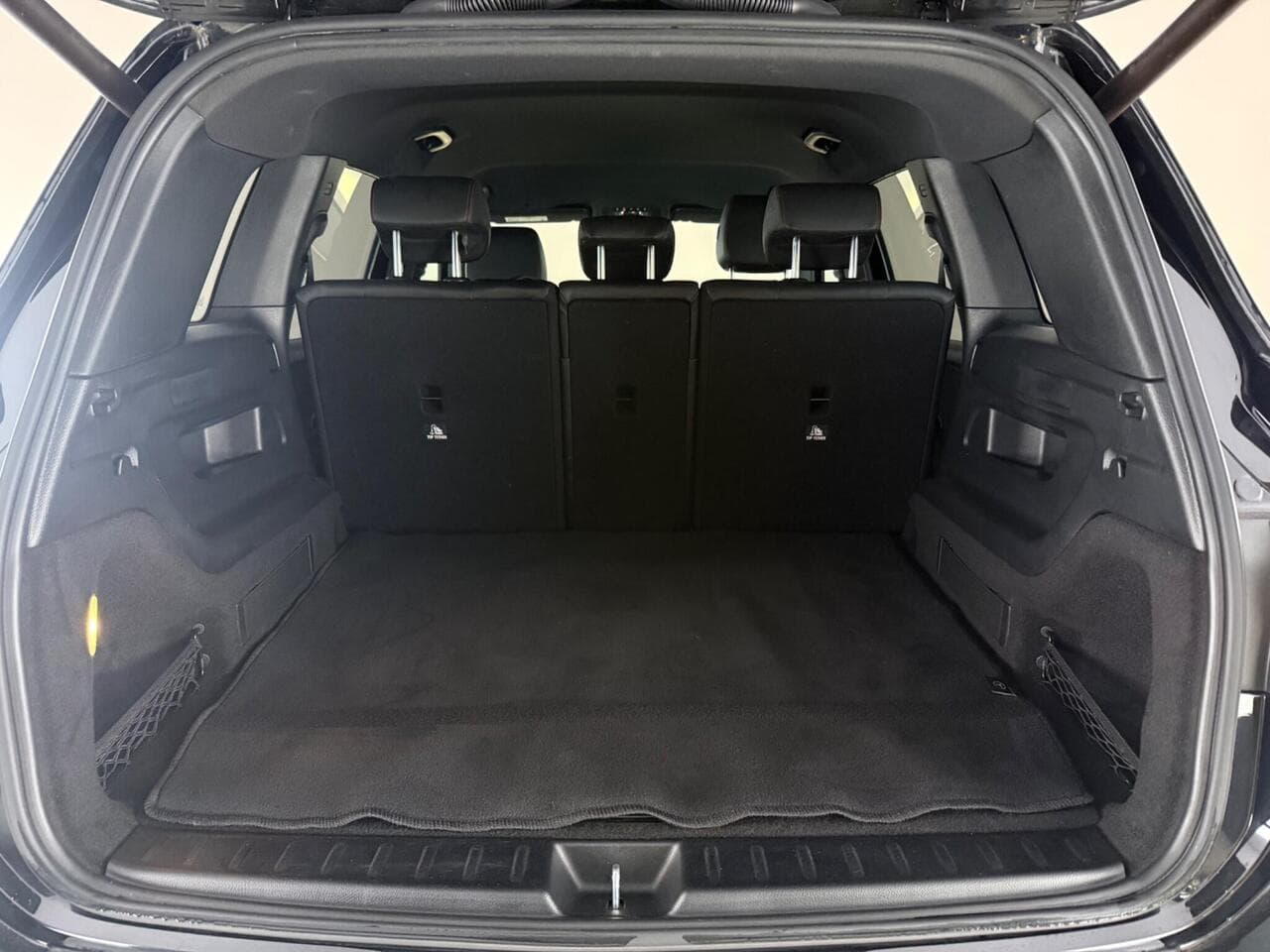 Mercedes-Benz GLB thumbnail Boot