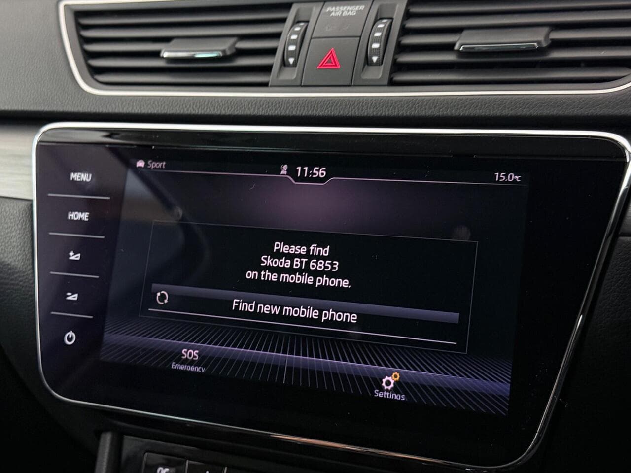 Skoda Superb thumbnail Infotainment System