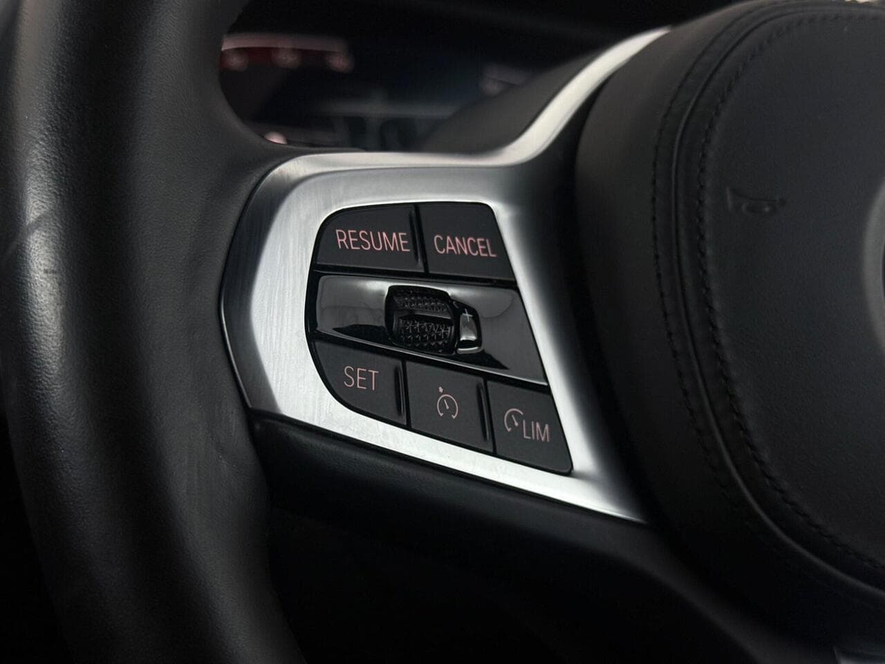 BMW 1 Series thumbnail Misc Controls