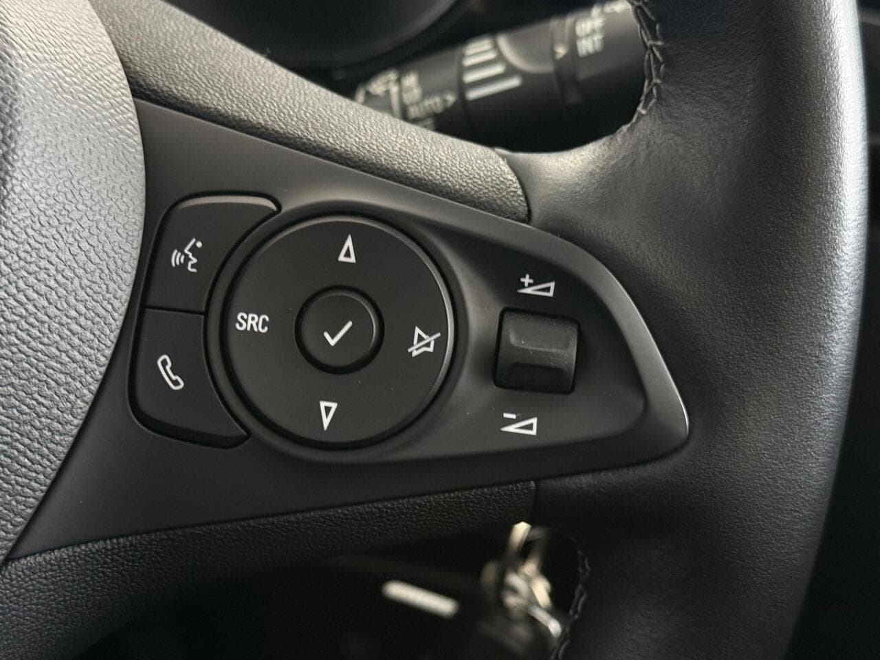 Vauxhall Corsa thumbnail Misc Controls