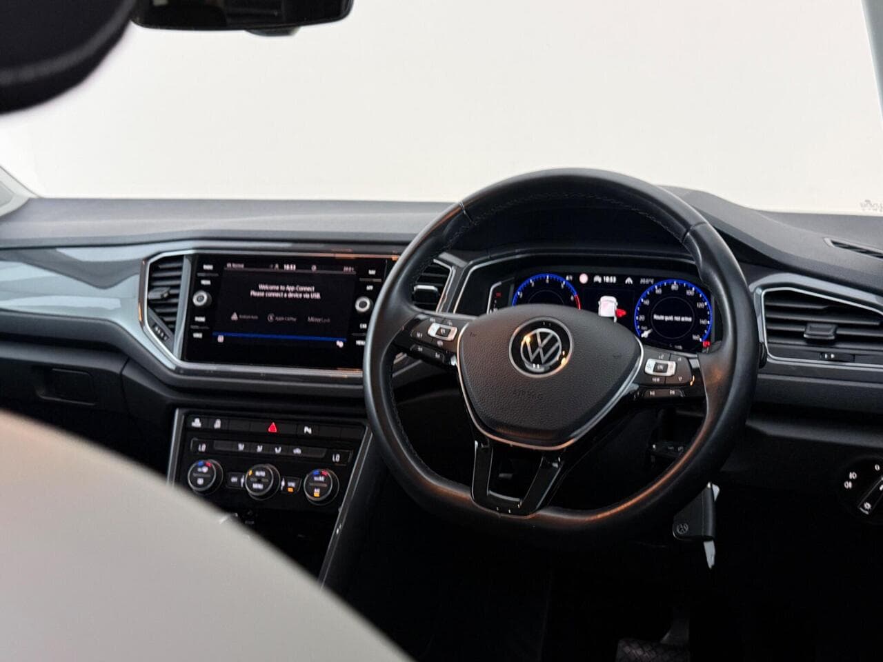 Volkswagen T-Roc thumbnail Inconclusive