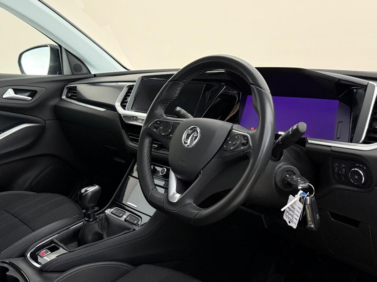 Vauxhall Grandland thumbnail Interior Front