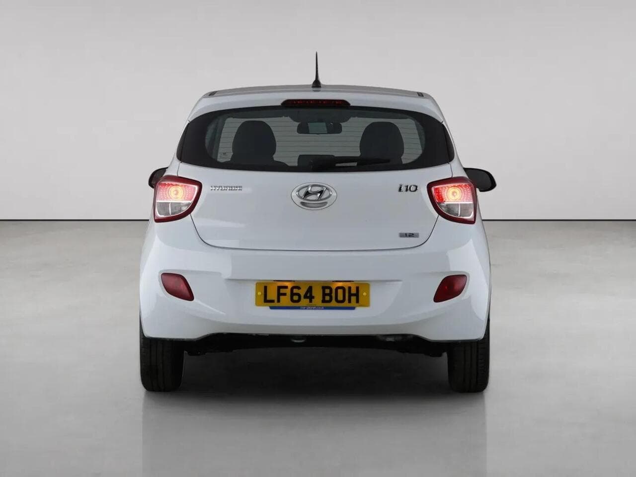 Hyundai i10 thumbnail Rear