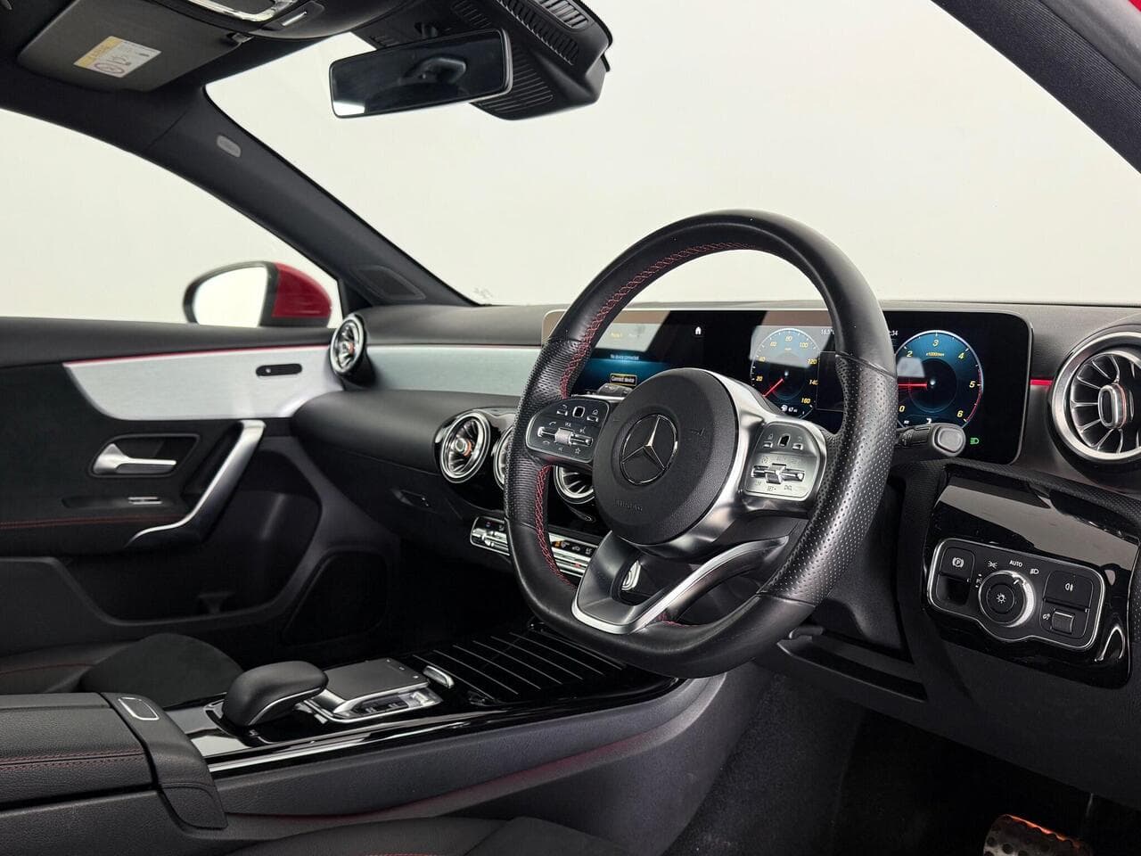 Mercedes-Benz A Class thumbnail Interior Front