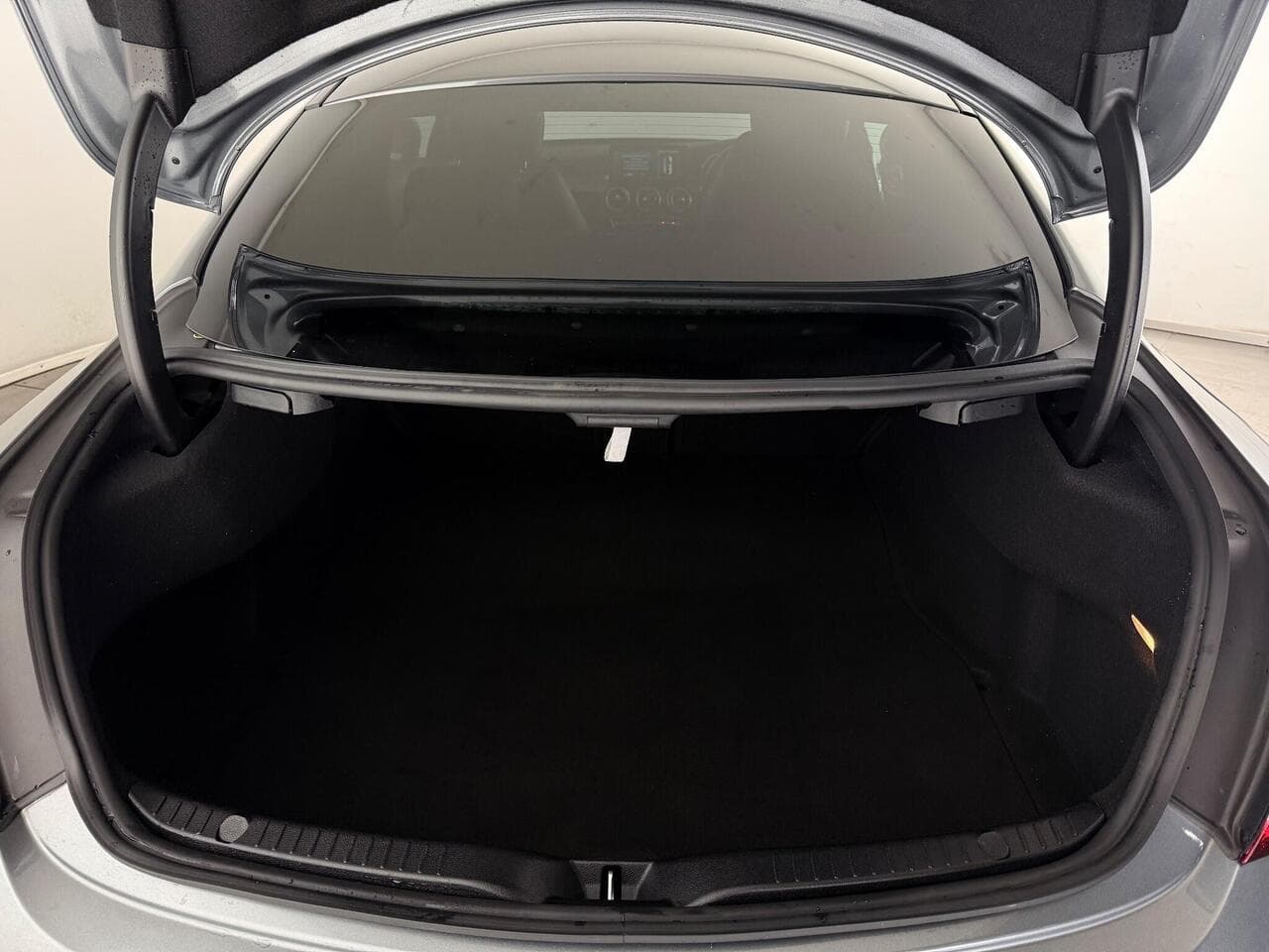 Mercedes-Benz C Class thumbnail Boot