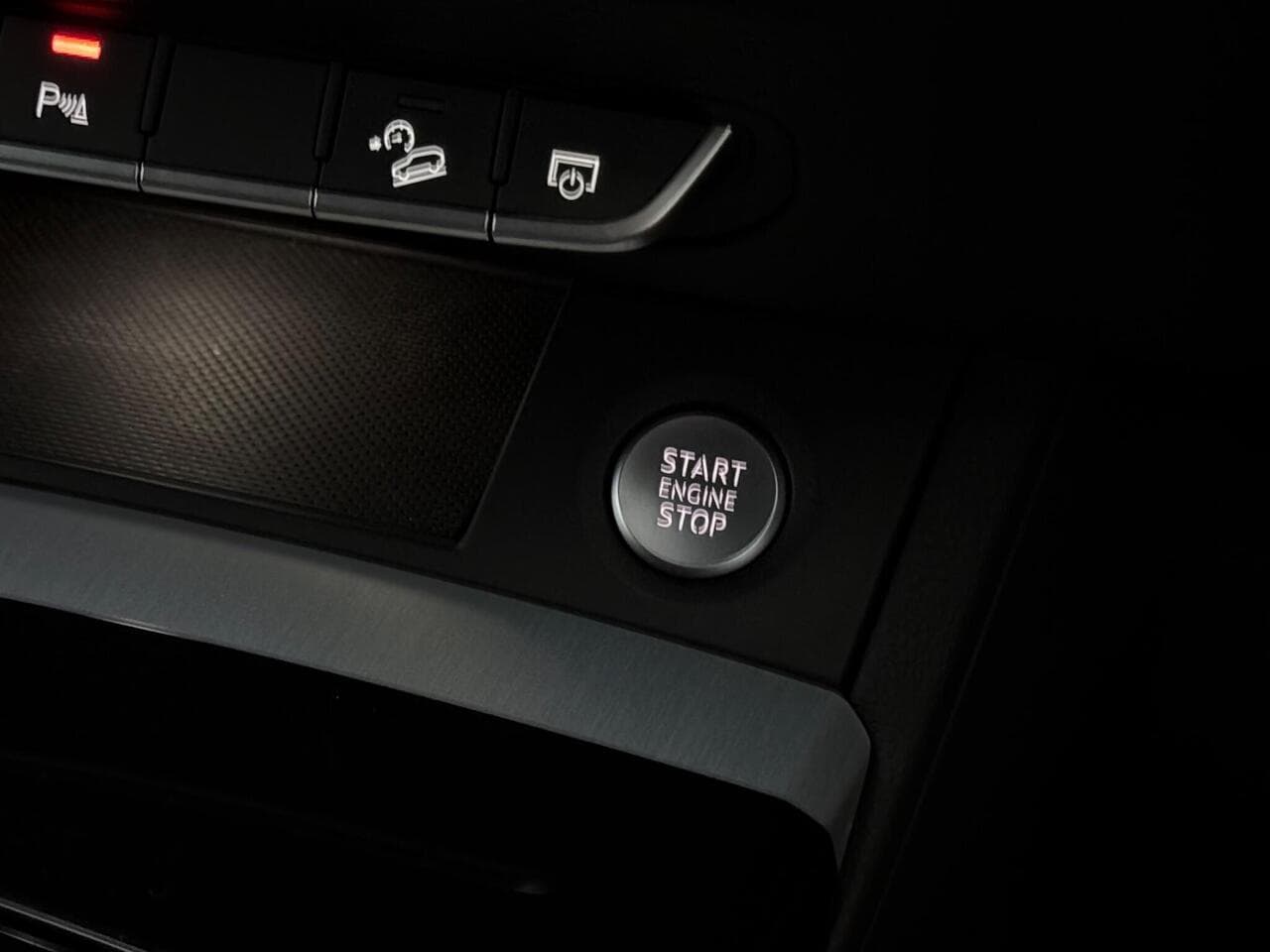 Audi Q5 thumbnail Misc Controls
