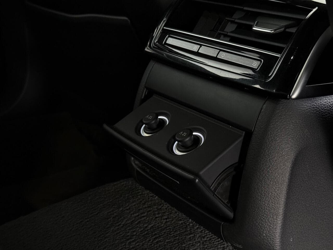 Audi A8 thumbnail Misc Controls