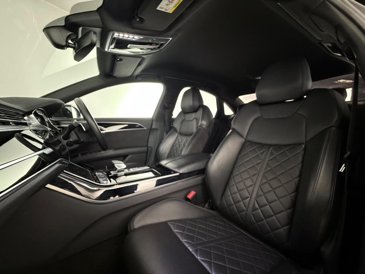 Audi A8 thumbnail Seat Front Passenger