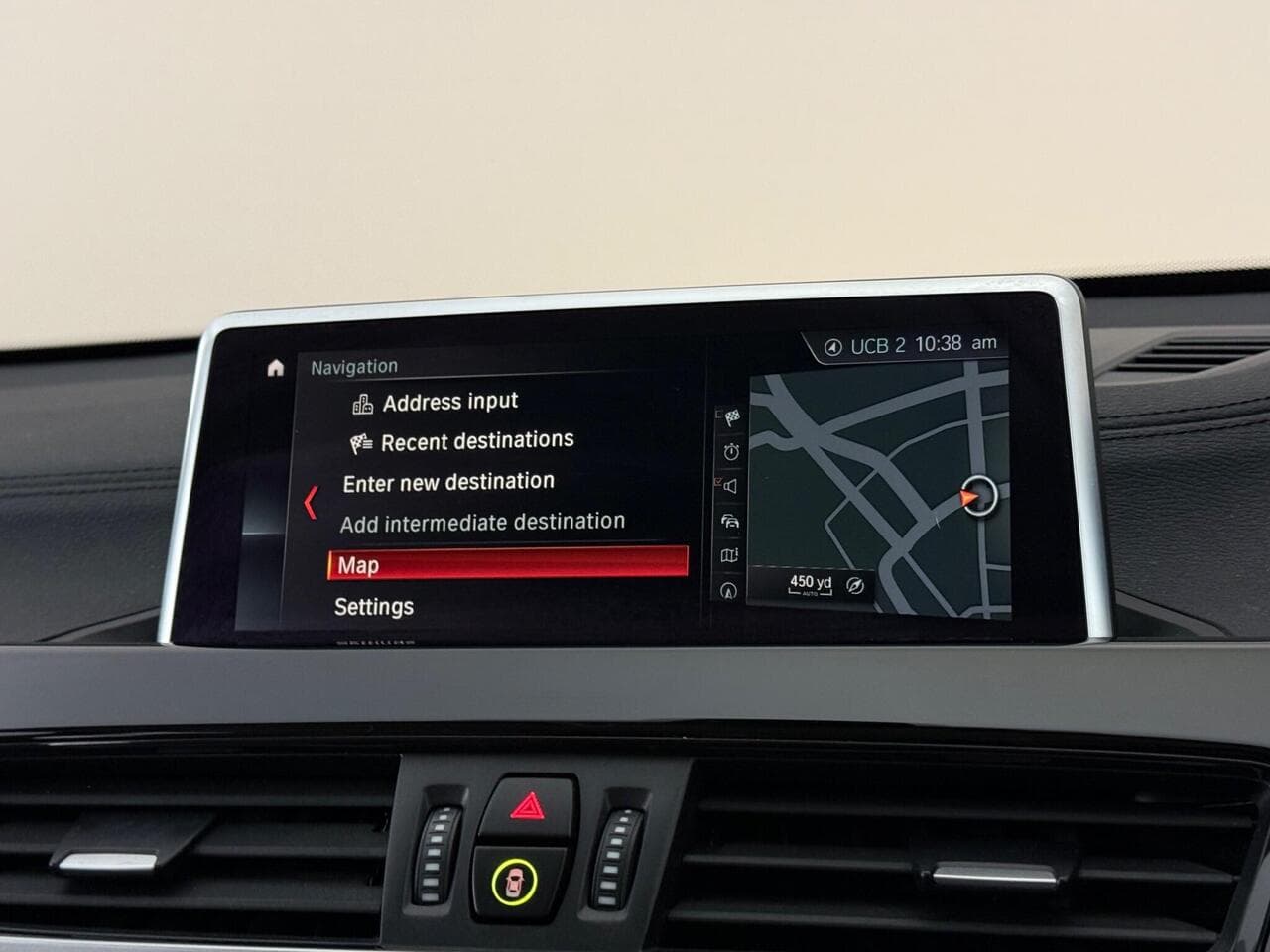 BMW X1 thumbnail Infotainment System