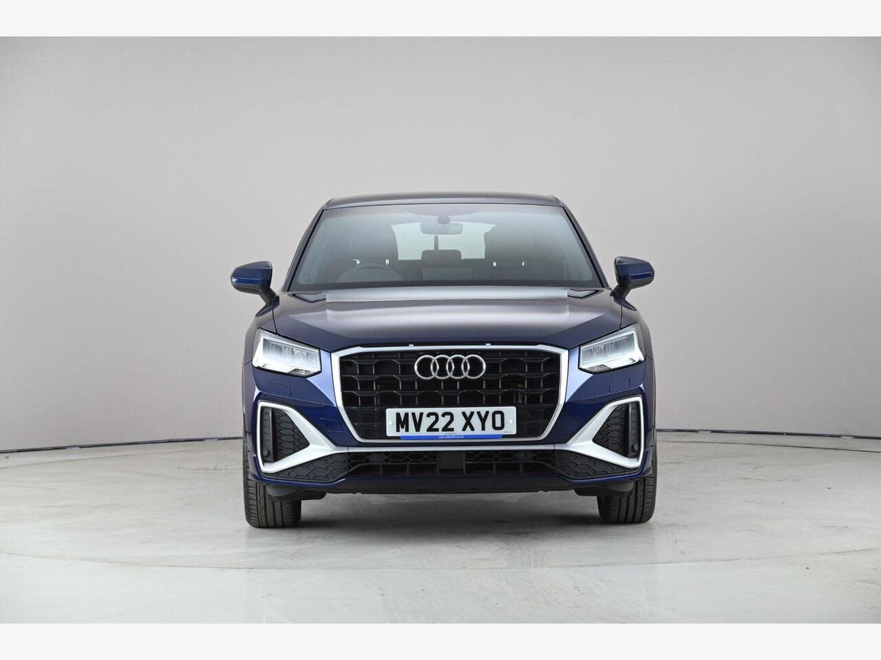 Audi Q2 thumbnail Front