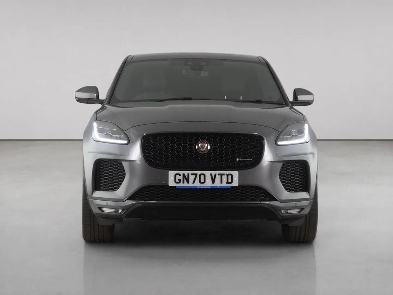 Jaguar E-PACE thumbnail Front