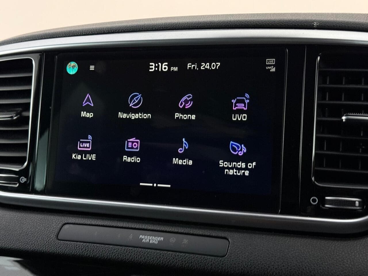 Kia Sportage thumbnail Infotainment System