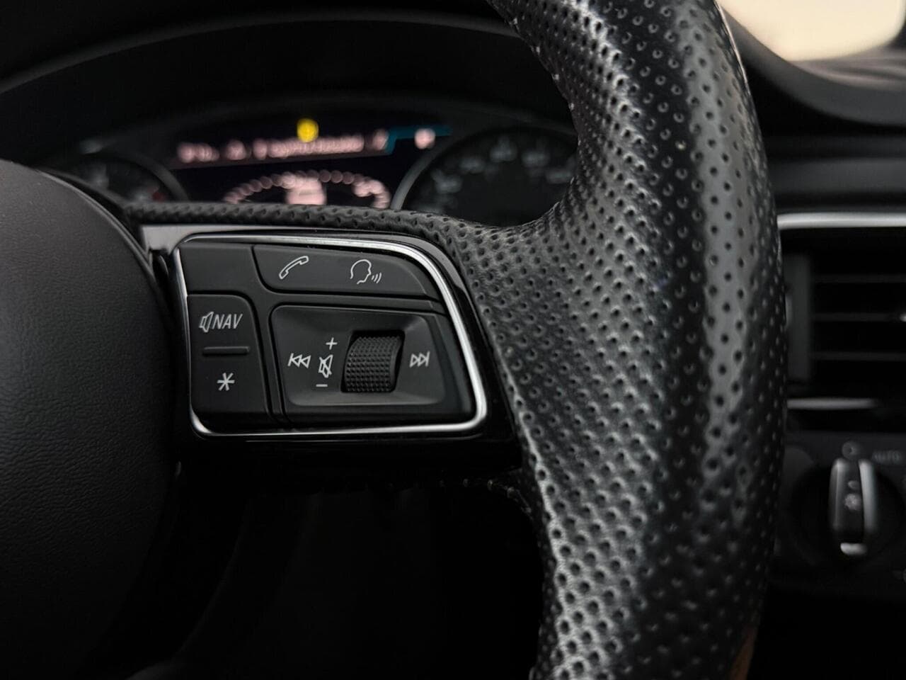 Audi A4 thumbnail Misc Controls