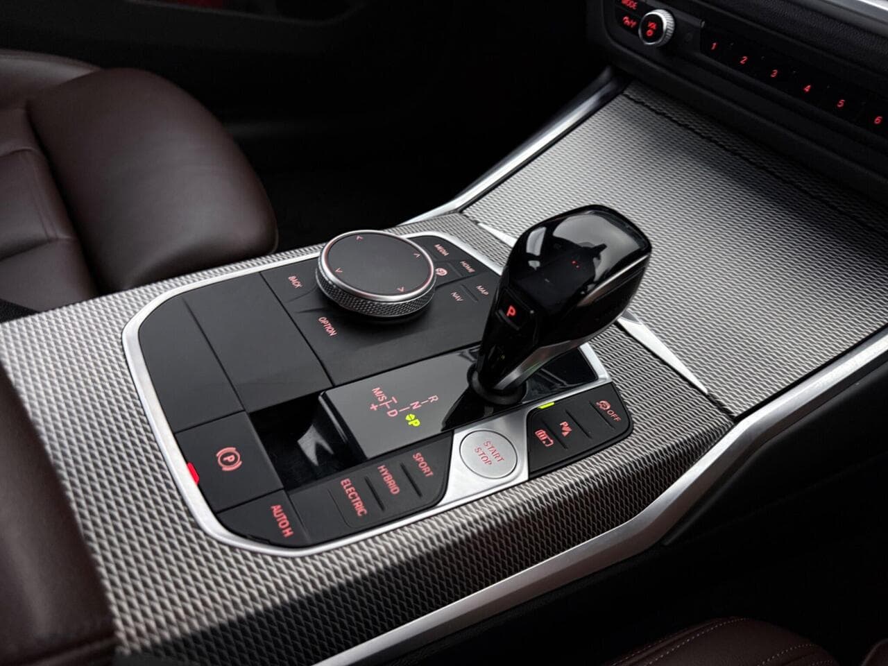 BMW 3 Series thumbnail Interior Front