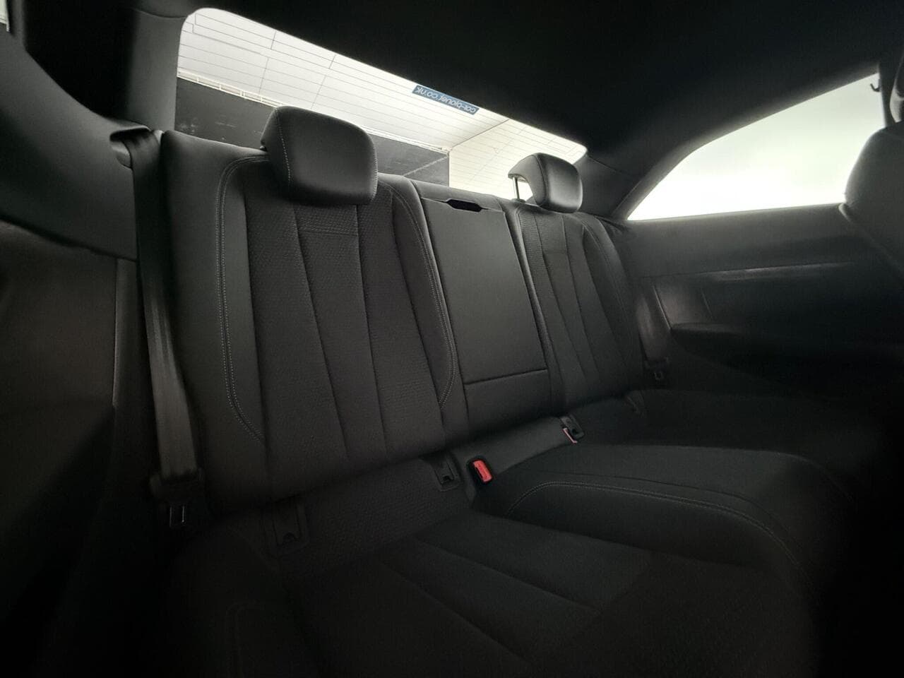 Audi A5 thumbnail Seats Rear