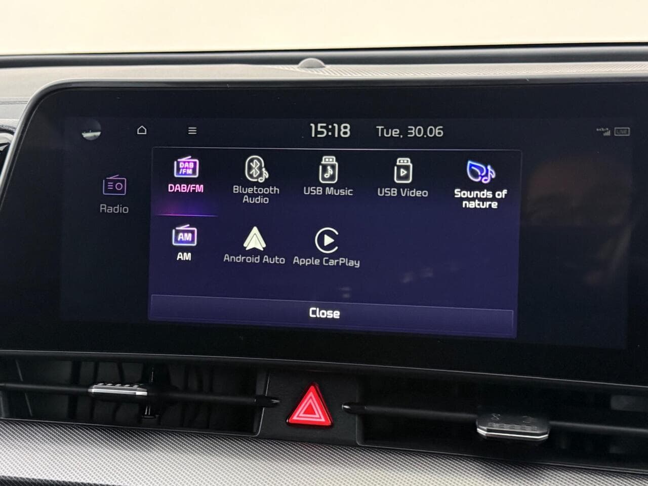 Kia Sportage thumbnail Infotainment System