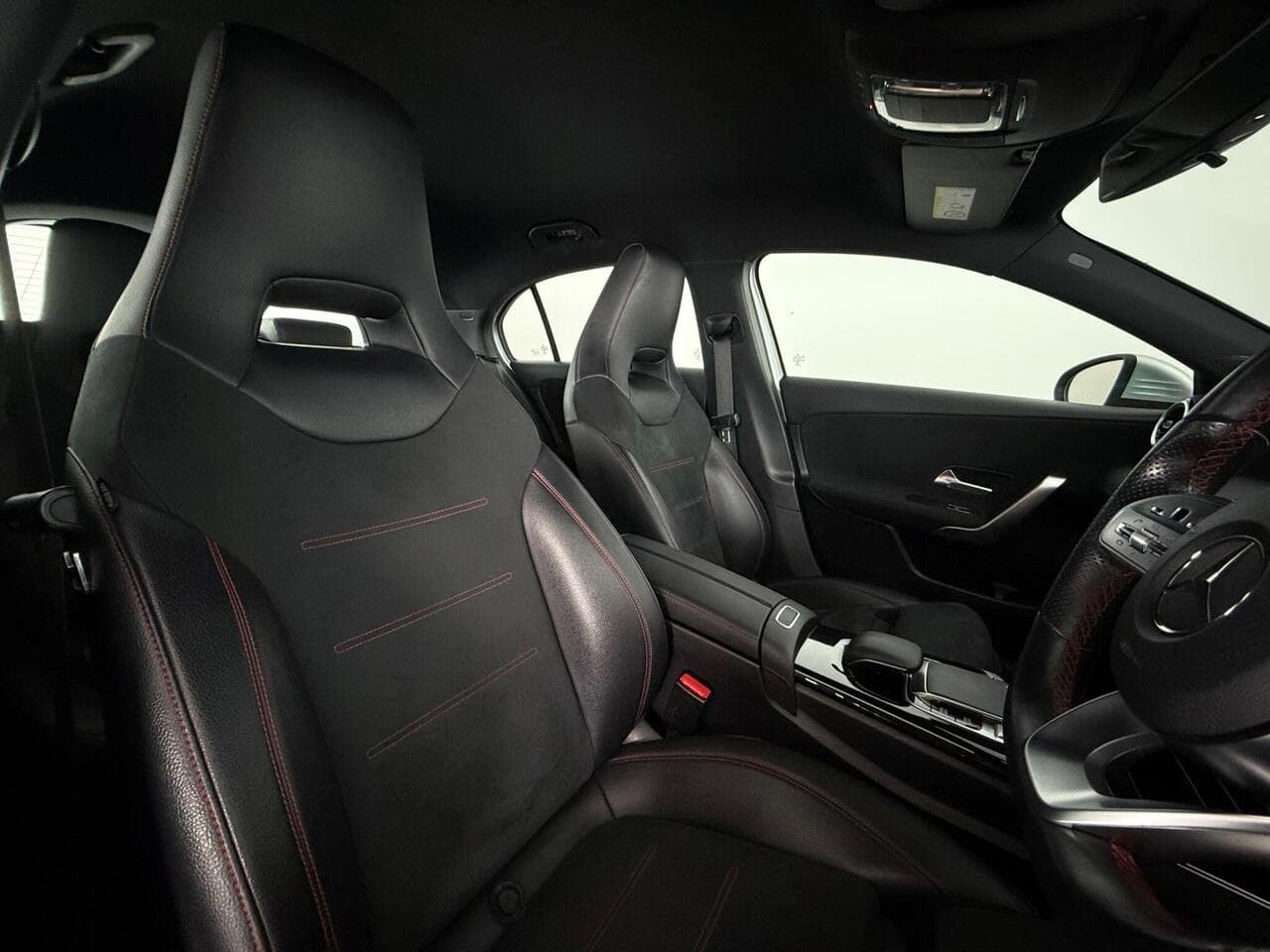 Mercedes-Benz A Class thumbnail Seat Driver