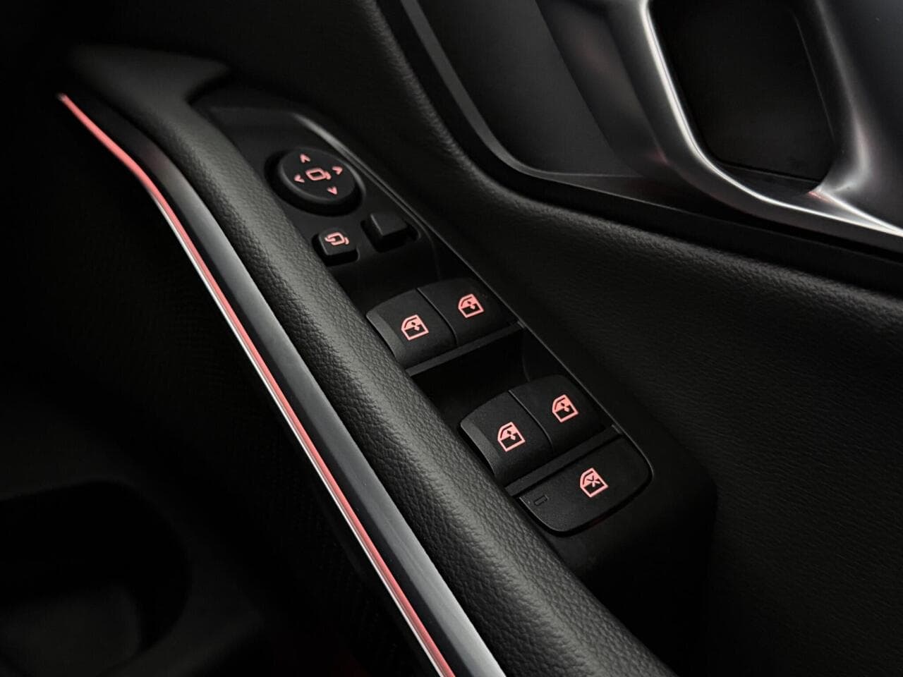 BMW 3 Series thumbnail Misc Controls
